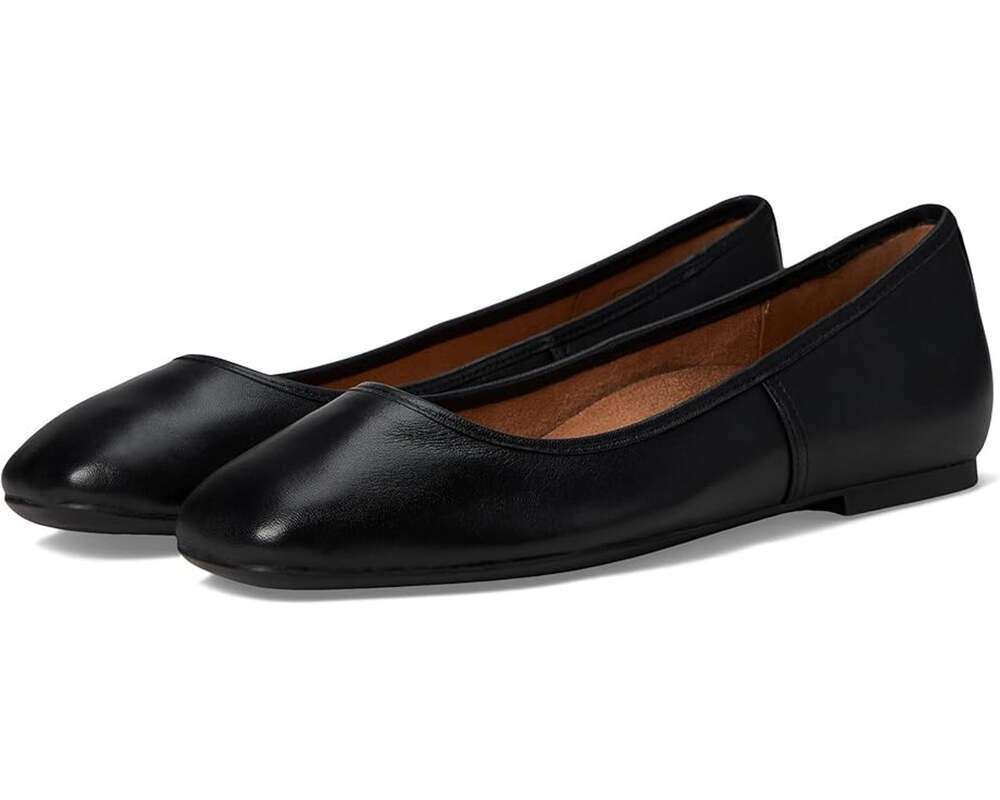 Vionic Womens Orinda Skimmers Flats Size 8.5 WIDE Black Leather Slip On NIB